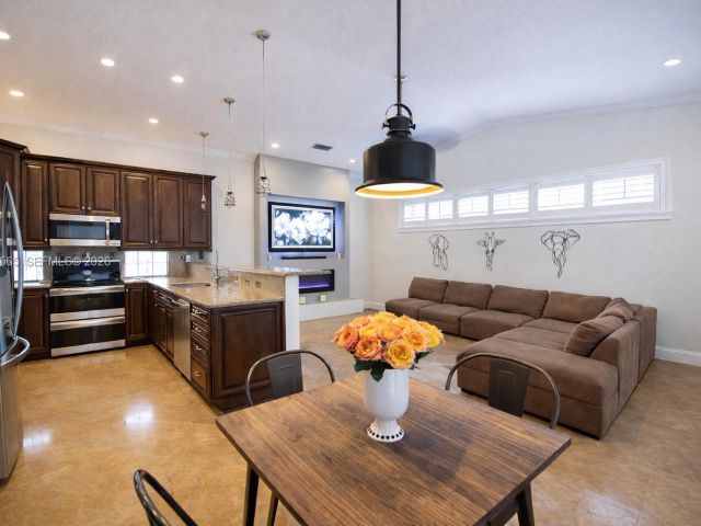 Продажа дома по адресу 15542 SW 112th Dr - фото 7529006