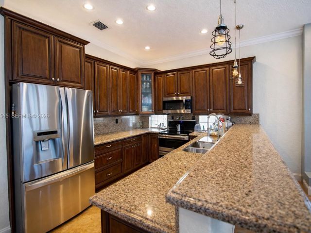 Продажа дома по адресу 15542 SW 112th Dr - фото 7529008