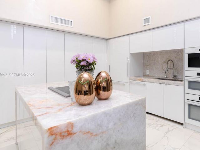 Продажа квартиры #310 - фото 7500433