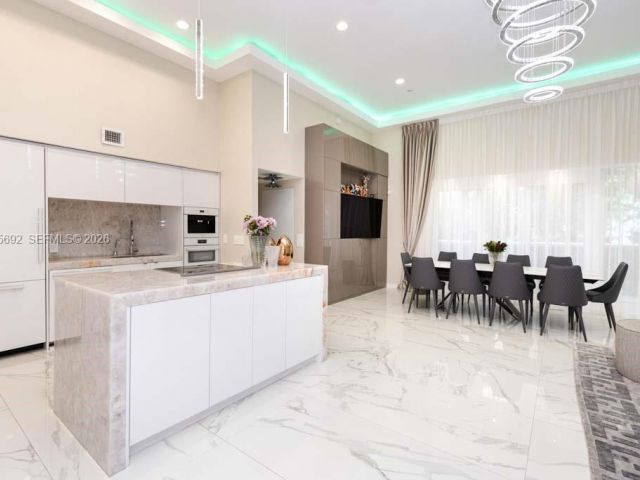 Продажа квартиры #310 - фото 7500436