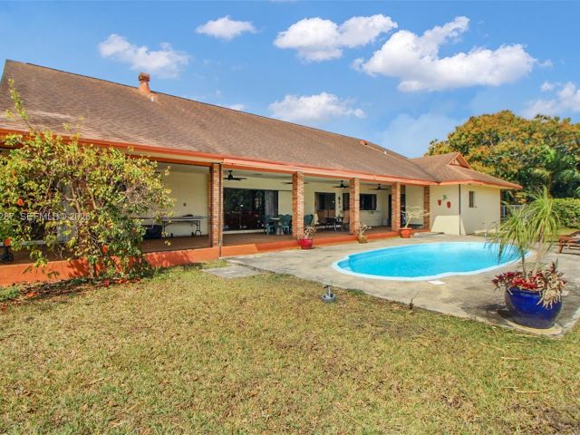 Продажа дома по адресу 27745 SW 167th Ave - фото 7460992