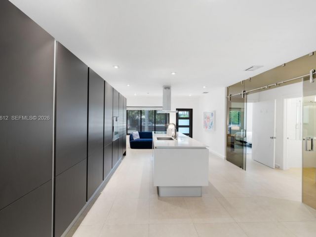 Дом в аренду по адресу 114 5th Dilido Ter - фото 7522085