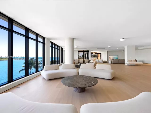 Продажа квартиры #7043 - фото 7490627