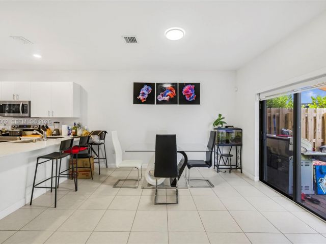 Продажа дома по адресу 23404 SW 131ST AVE - фото 7461020