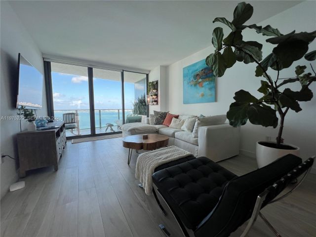 Квартира в аренду номер3405 - фото 7493439