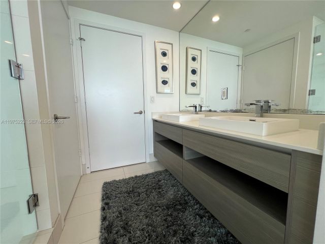 Квартира в аренду номер3405 - фото 7493447