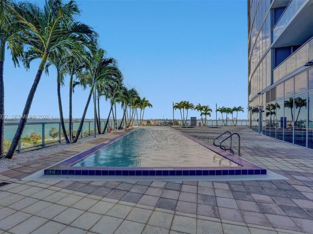 Продажа квартиры #811 - фото 7491536