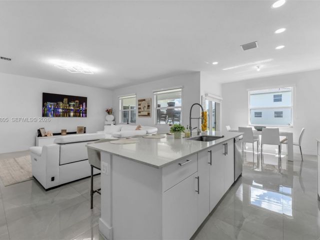 Дом в аренду по адресу 19866 SW 320th St 0 - фото 7460221