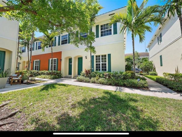 Дом в аренду по адресу 259 SW 7th Ct - фото 7478646