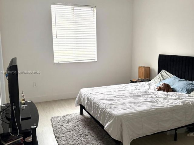 Дом в аренду по адресу 11269 SW 231st LN - фото 7465343