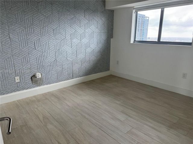 Квартира в аренду номер3906 - фото 7493381