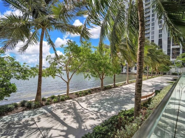 Квартира в аренду номер3906 - фото 7493388