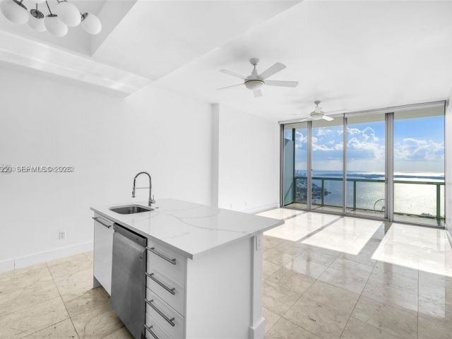 Квартира в аренду номер4806 - фото 7527549