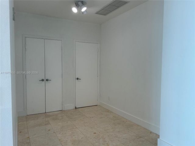 Квартира в аренду номер4806 - фото 7527555