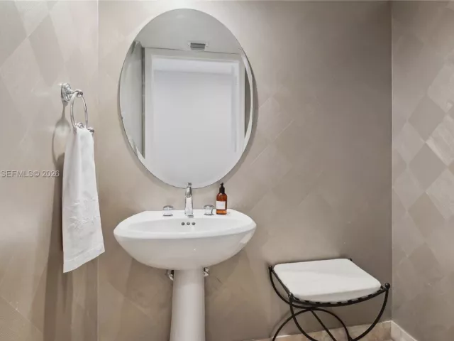 Продажа квартиры #2502 - фото 7511815