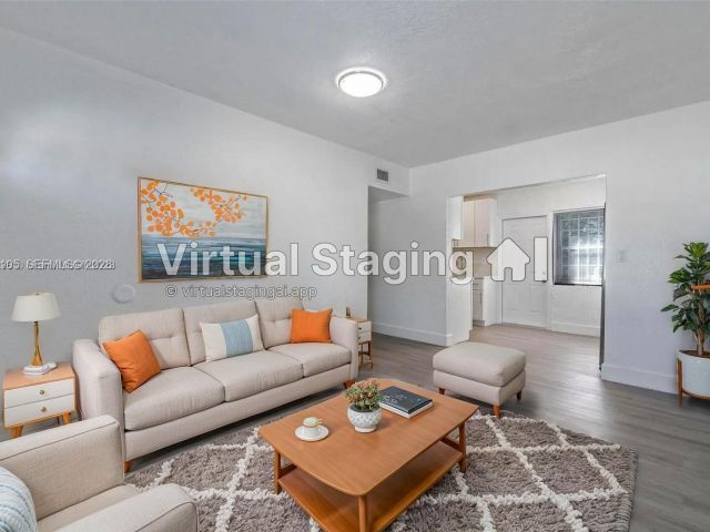 Дом в аренду по адресу 2410 NW 159th Ter - фото 7479435