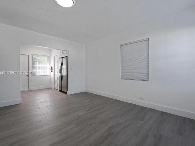 Дом в аренду по адресу 2410 NW 159th Ter - фото 7479438