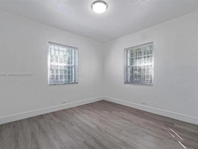 Дом в аренду по адресу 2410 NW 159th Ter - фото 7479447