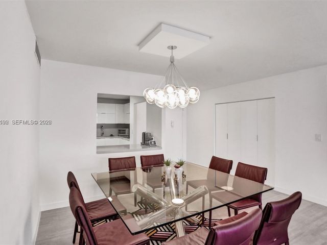 Продажа квартиры #1912 - фото 7501337