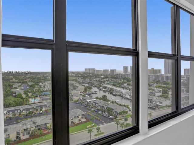 Продажа квартиры #1912 - фото 7501347