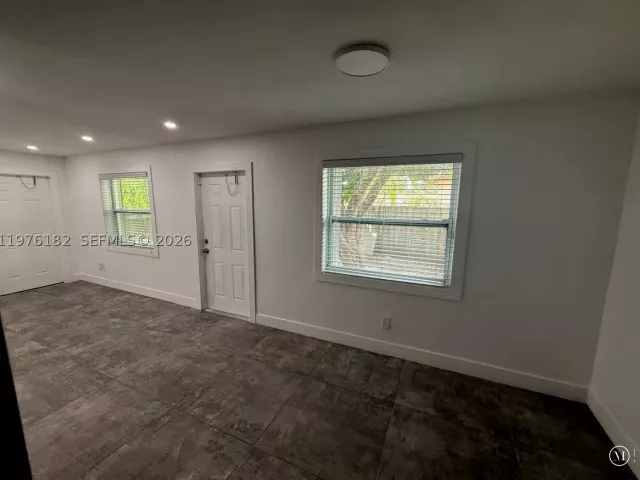 Продажа дома по адресу 11801 SW 180th St - фото 9287200