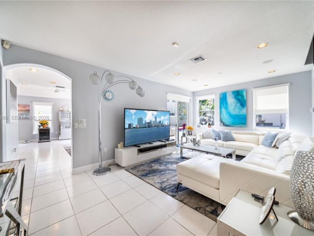 Дом в аренду по адресу 1547 Mariner Way 0 - фото 7474314