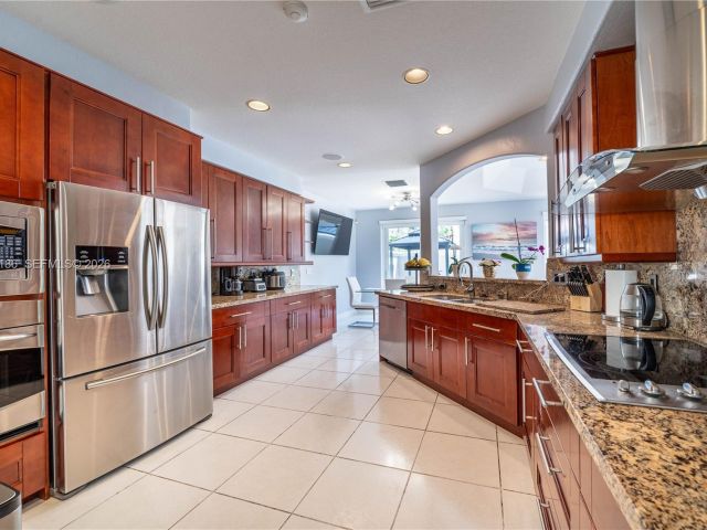 Дом в аренду по адресу 1547 Mariner Way 0 - фото 7474316