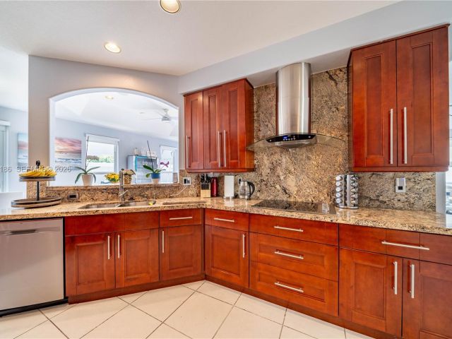 Дом в аренду по адресу 1547 Mariner Way 0 - фото 7474317