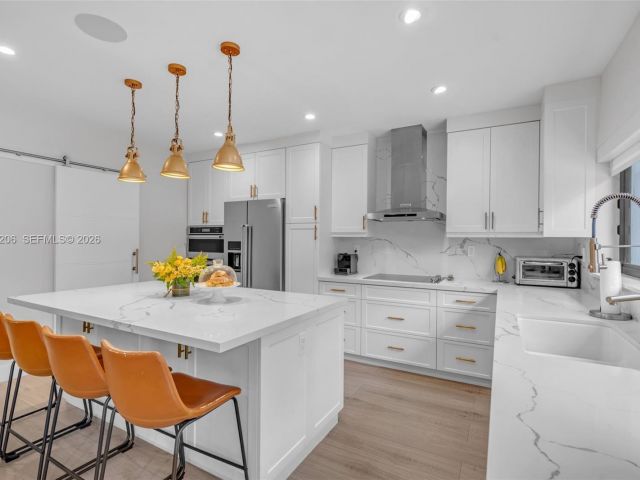 Продажа дома по адресу 6235 Alton Rd - фото 7468383