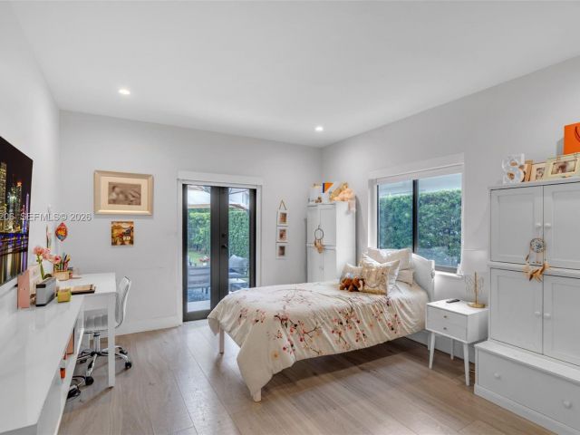 Продажа дома по адресу 6235 Alton Rd - фото 7468388