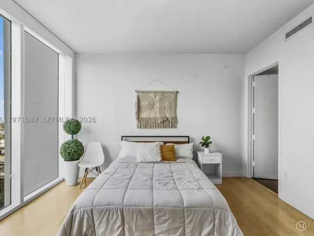 Продажа квартиры #1107 - фото 9083373
