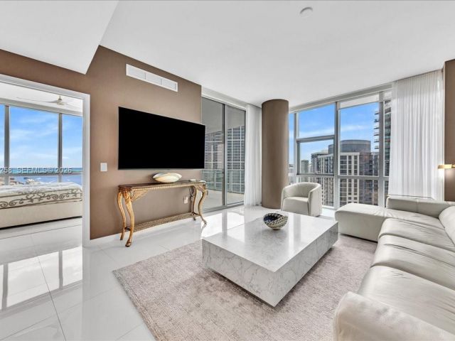 Продажа квартиры #3711 - фото 7488155