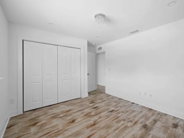Продажа дома по адресу 3244 NW 25th Way - фото 9269069