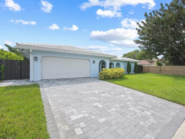 Продажа дома по адресу 3244 NW 25th Way - фото 9269080