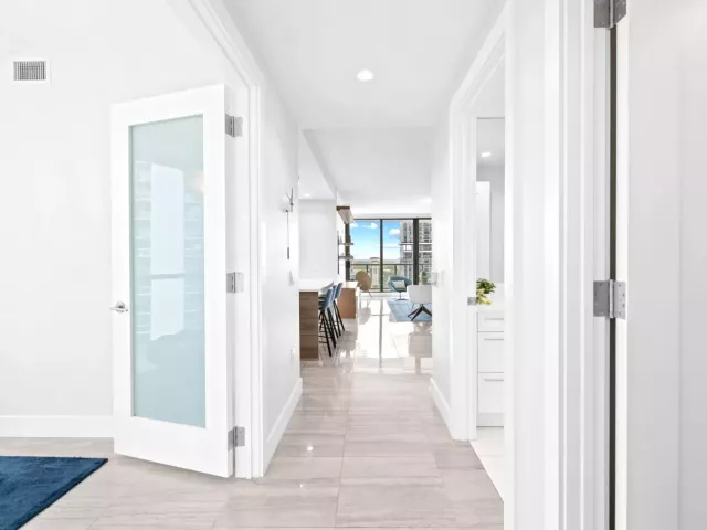 Продажа квартиры #2404 - фото 9357000