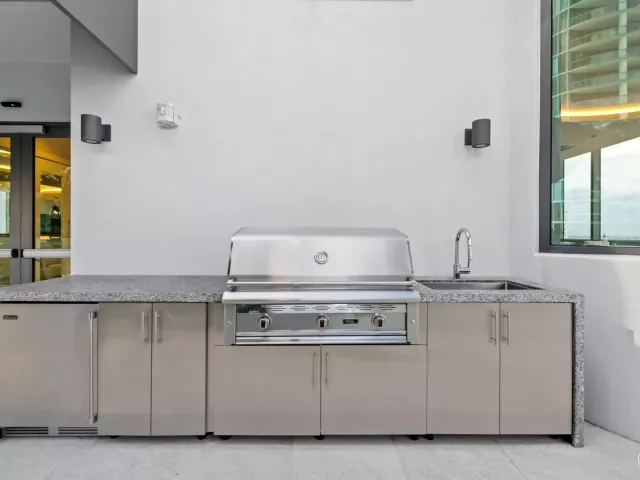 Продажа квартиры #2404 - фото 9357040