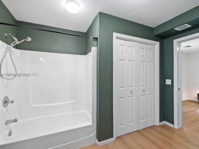 Дом в аренду по адресу 1480 SW 26th Ave - фото 7513121