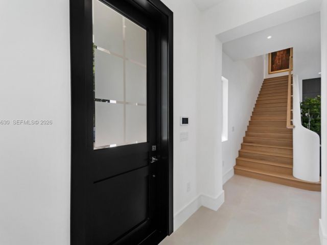 Продажа дома по адресу 505 Zamora Ave - фото 7524596