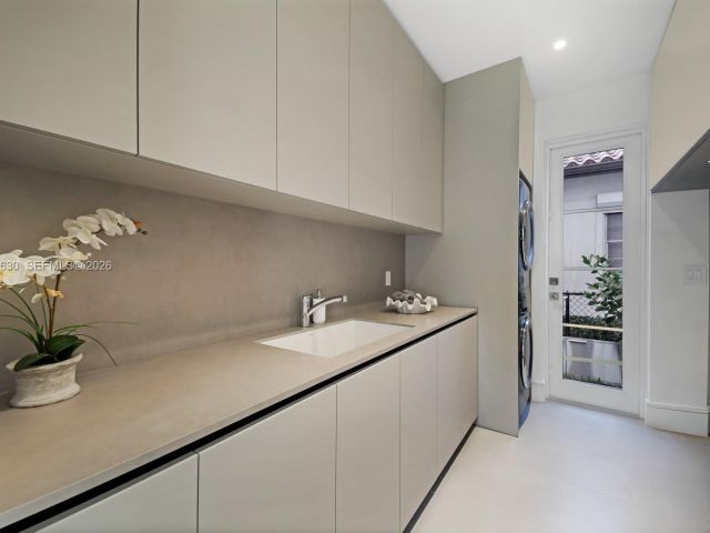 Продажа дома по адресу 505 Zamora Ave - фото 7524606