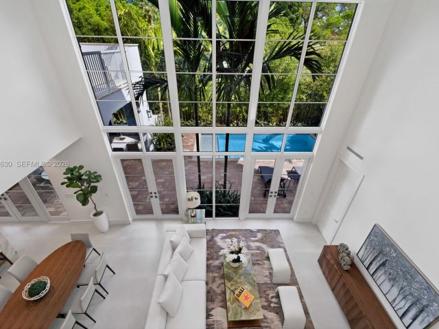 Продажа дома по адресу 505 Zamora Ave - фото 7524611