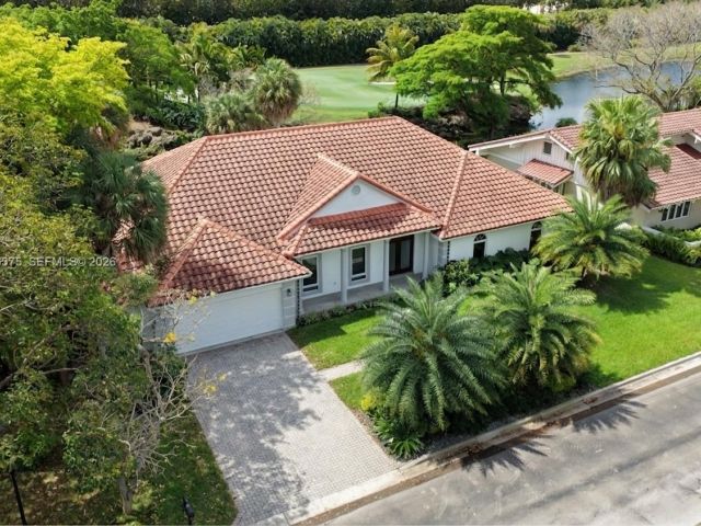 Дом в аренду по адресу 4934 NW 94th Doral Pl - фото 7533196