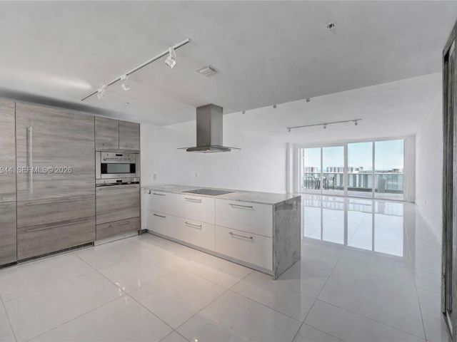 Продажа квартиры #2004 - фото 7497090