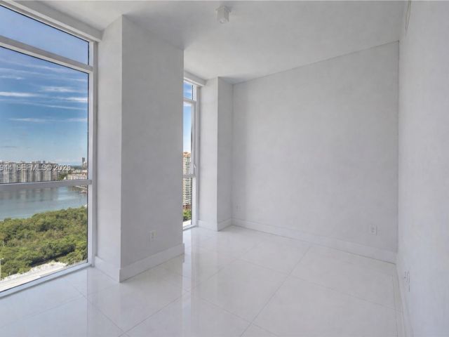 Продажа квартиры #2004 - фото 7497092