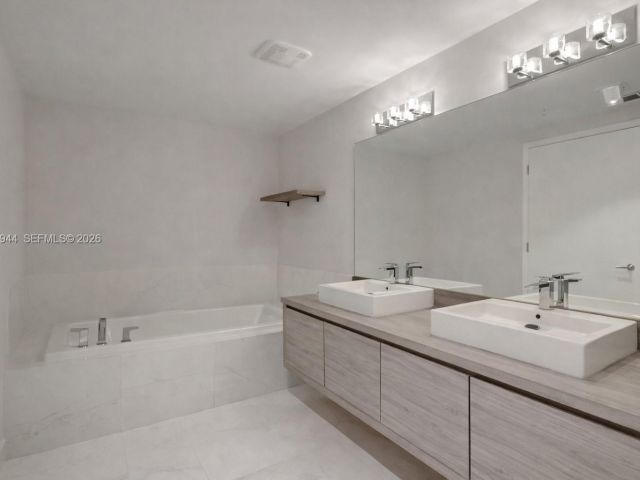 Продажа квартиры #2004 - фото 7497094