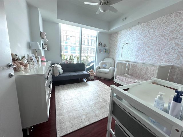 Продажа квартиры #3504 - фото 7496364