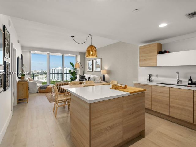 Квартира в аренду номер2406 - фото 7505128