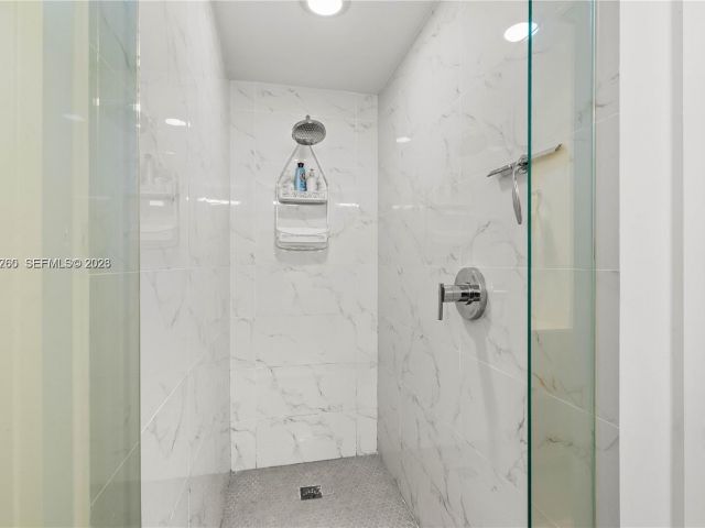 Квартира в аренду номер2406 - фото 7505143