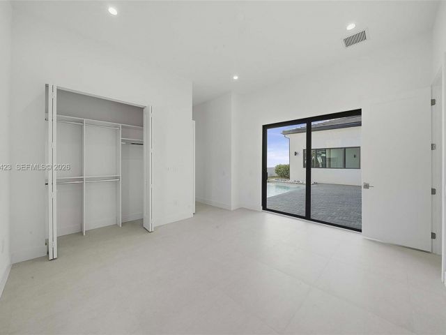 Дом в аренду по адресу 5718 Ashwood Cir W 5718 - фото 7528685