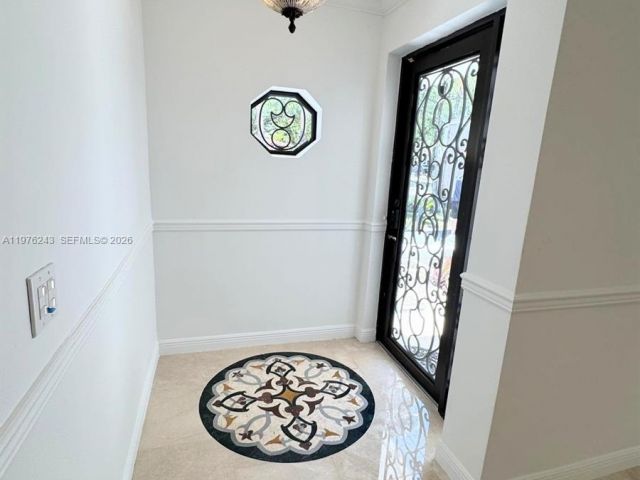 Дом в аренду по адресу 5920 Maynada St 5920 - фото 7471306