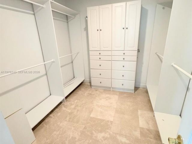 Дом в аренду по адресу 5920 Maynada St 5920 - фото 7471319